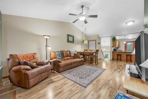 1015 Twilight Drive North Liberty IA 52317