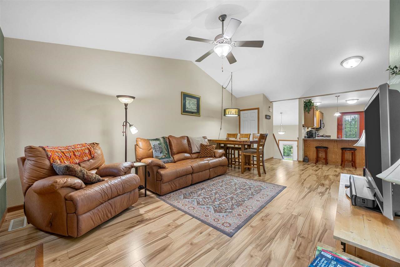1015 Twilight Drive North Liberty IA 52317
