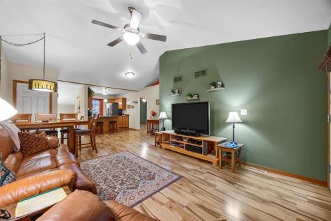 1015 Twilight Drive North Liberty IA 52317