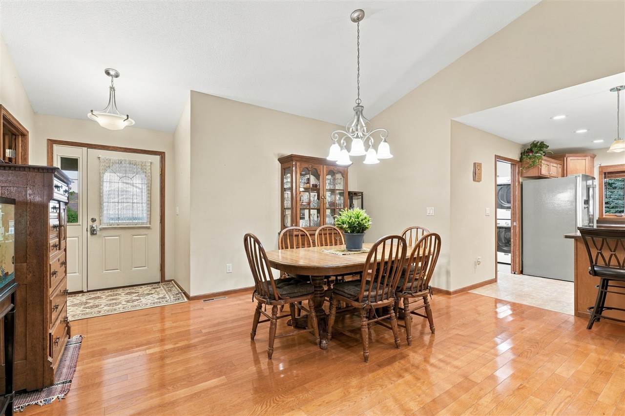 2204 135th Drive Kalona IA 52247