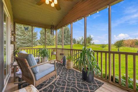 2204 135th Drive Kalona IA 52247