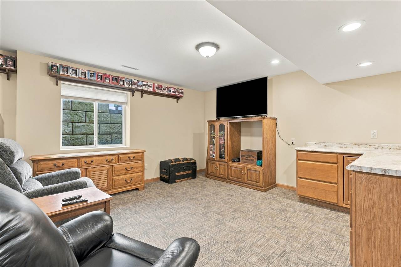2204 135th Drive Kalona IA 52247