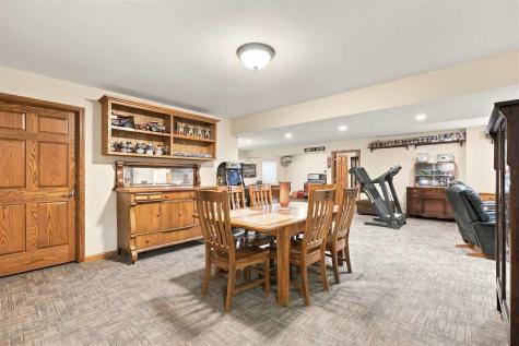 2204 135th Drive Kalona IA 52247