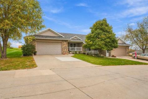 2204 135th Drive Kalona IA 52247