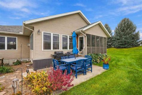 2204 135th Drive Kalona IA 52247