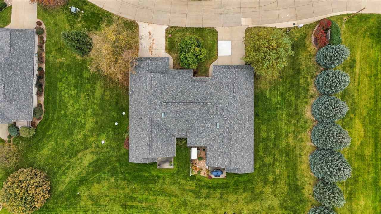 2204 135th Drive Kalona IA 52247