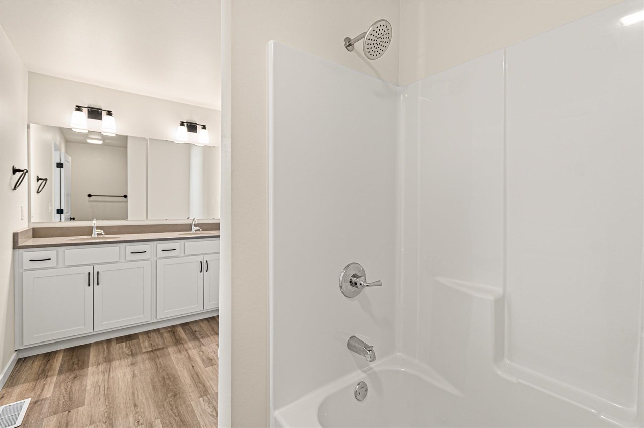 2310 Water Tower Place North Liberty IA 52317