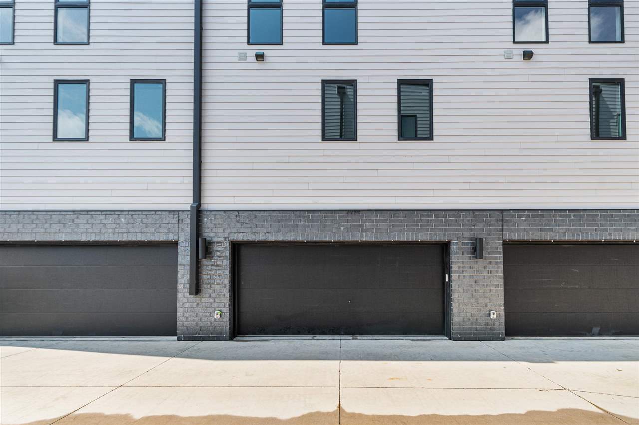 14 Lincoln Avenue #5 Iowa City IA 52246