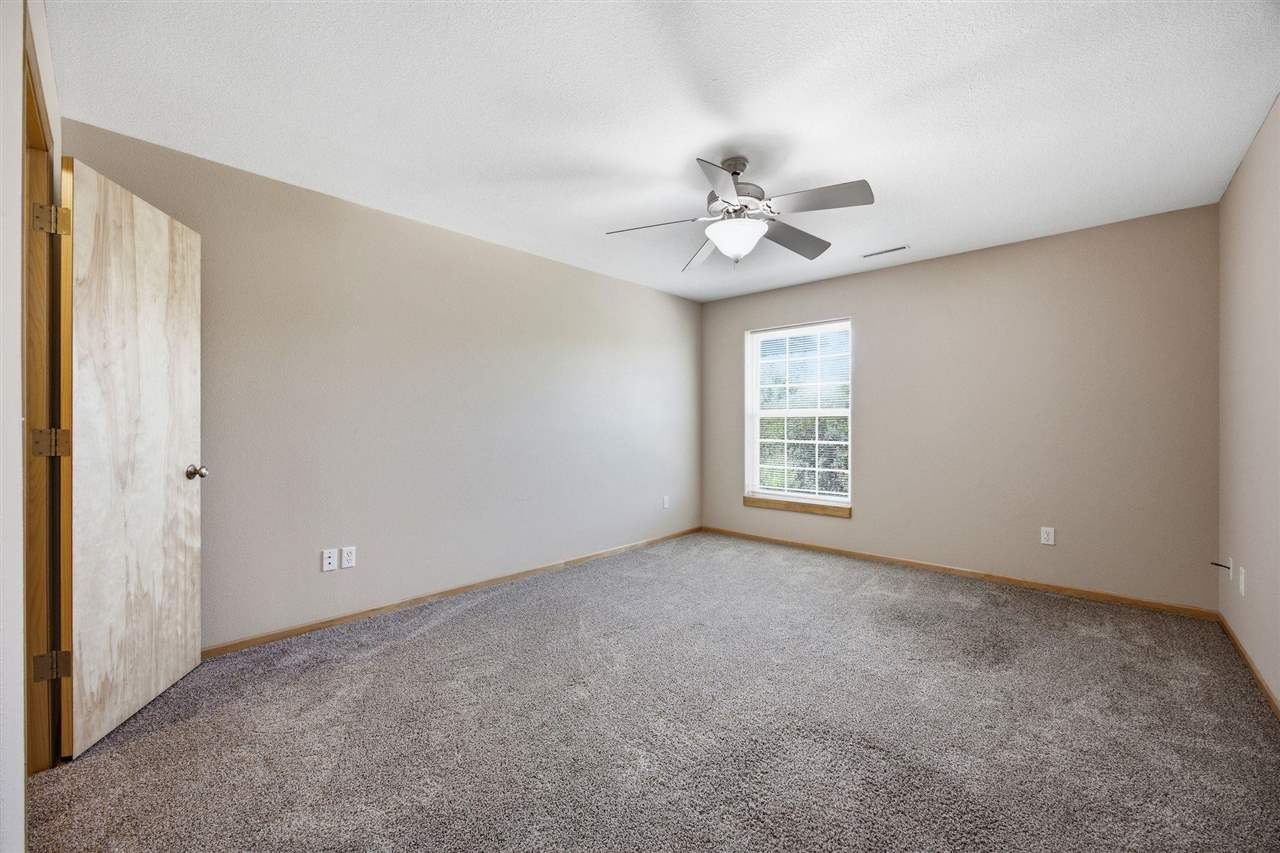 1364 Nicholas Lane North Liberty IA 52317