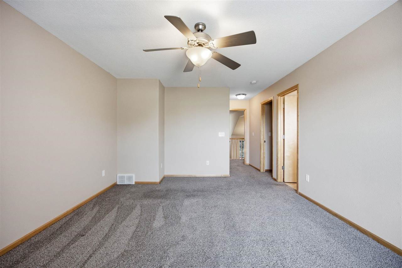 1364 Nicholas Lane North Liberty IA 52317