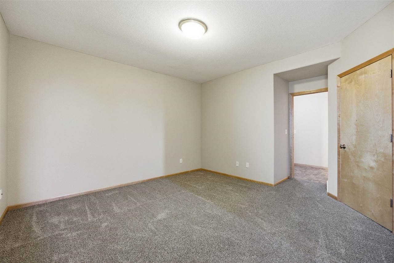1364 Nicholas Lane North Liberty IA 52317