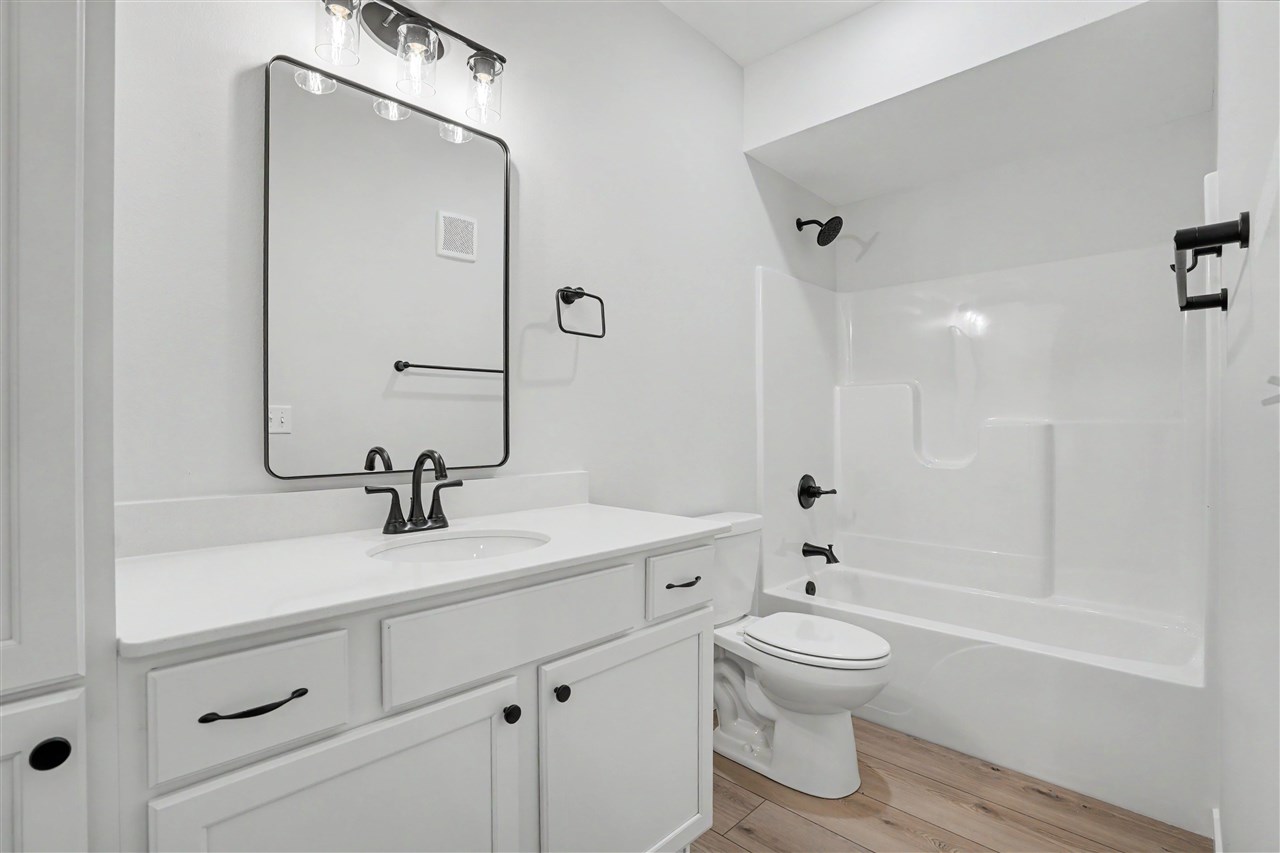 4428 Deer Creek Road Iowa City IA 52246