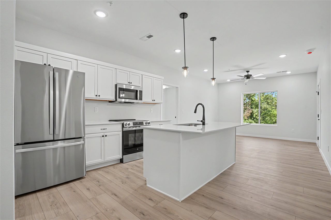 4428 Deer Creek Road Iowa City IA 52246