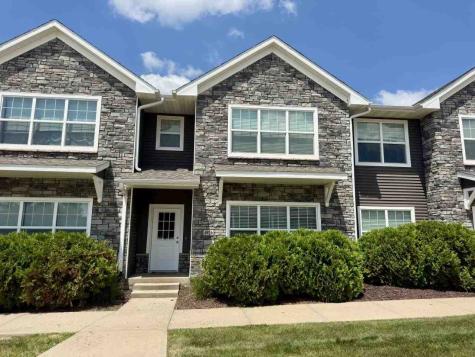 4926 Raleigh Lane Iowa City IA 52245