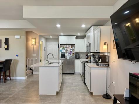 4926 Raleigh Lane Iowa City IA 52245