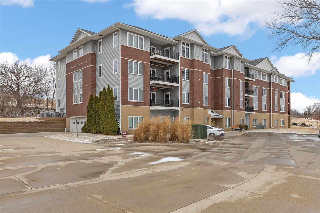 1092 Walnut Avenue Riverside IA 52327