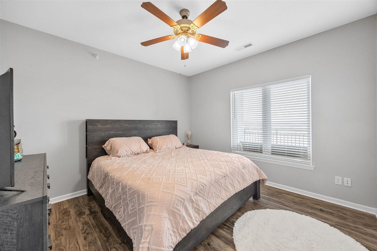 1092 Walnut Avenue Riverside IA 52327