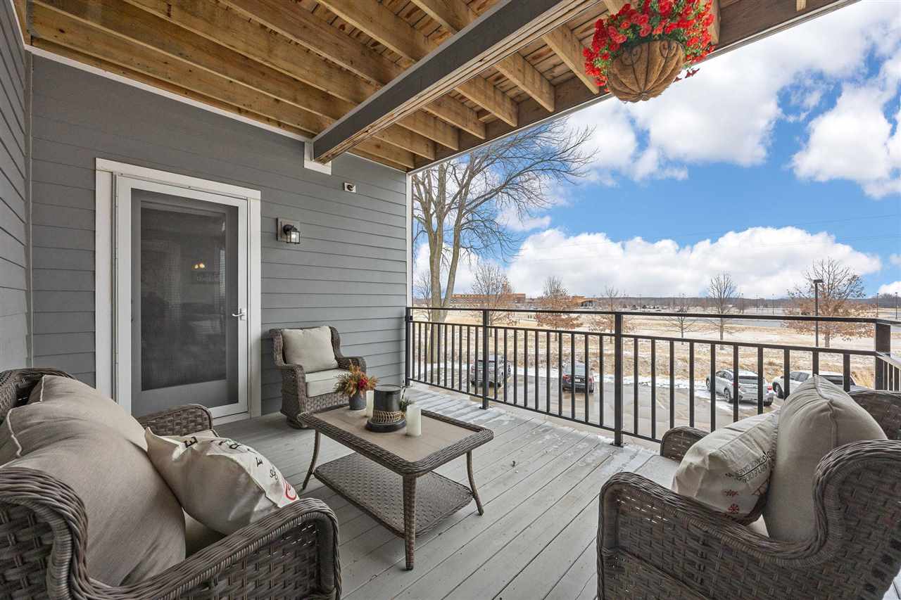 1092 Walnut Avenue Riverside IA 52327
