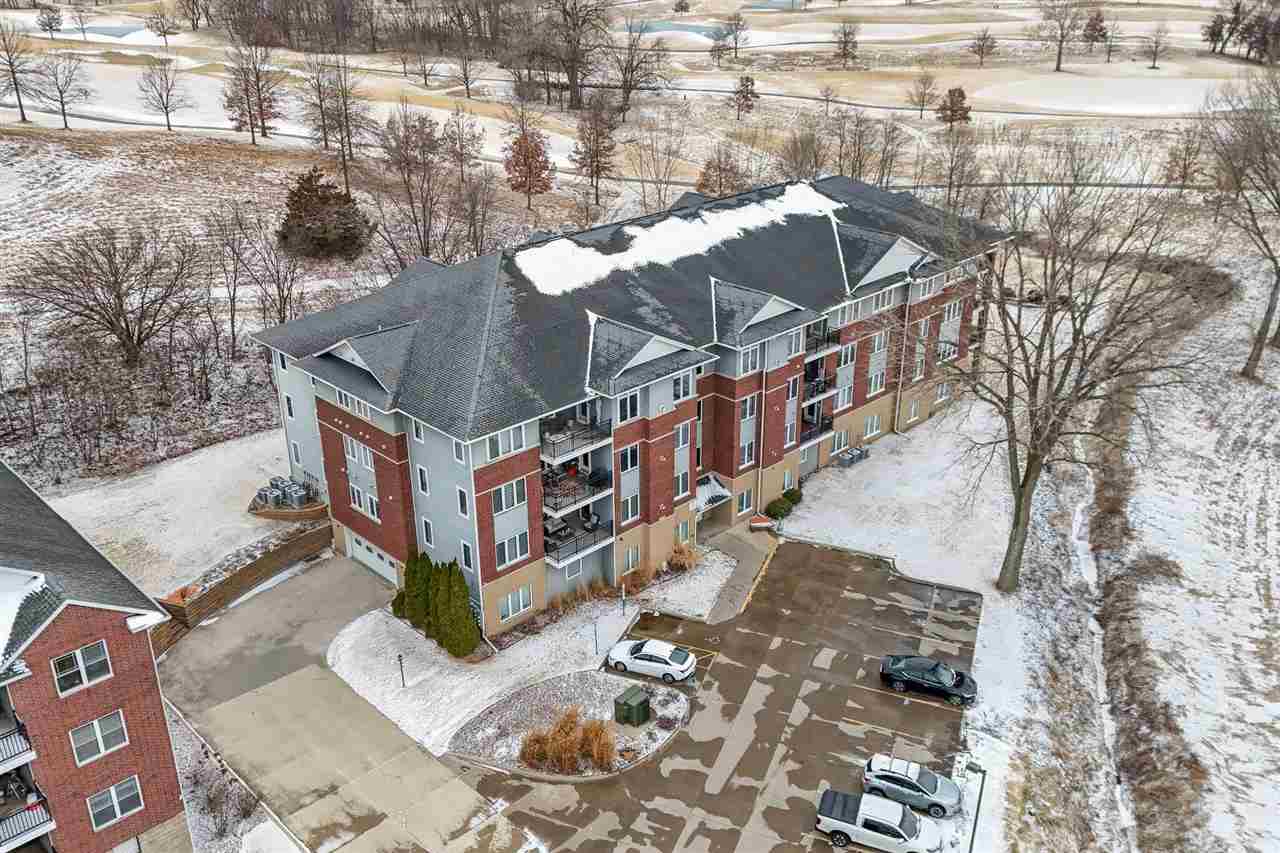 1092 Walnut Avenue Riverside IA 52327