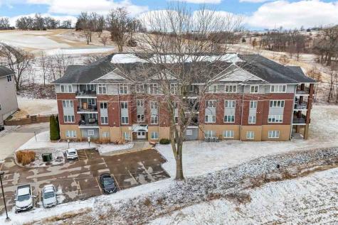 1092 Walnut Avenue Riverside IA 52327