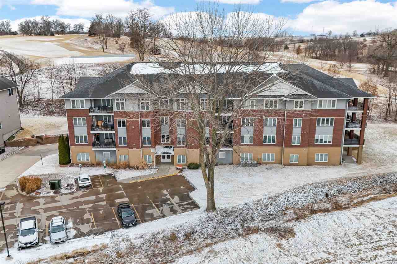 1092 Walnut Avenue Riverside IA 52327