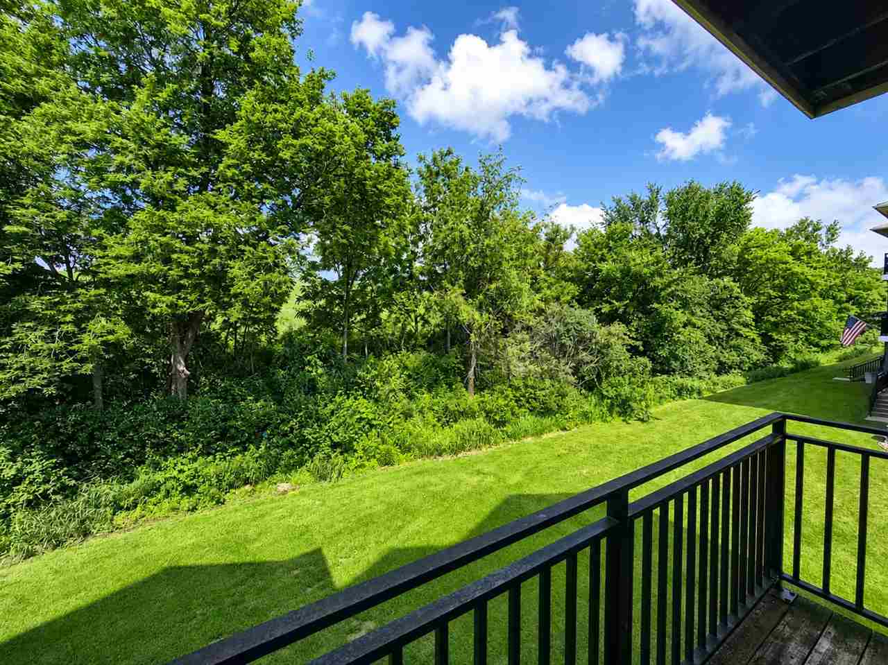 1092 Walnut Avenue Riverside IA 52327