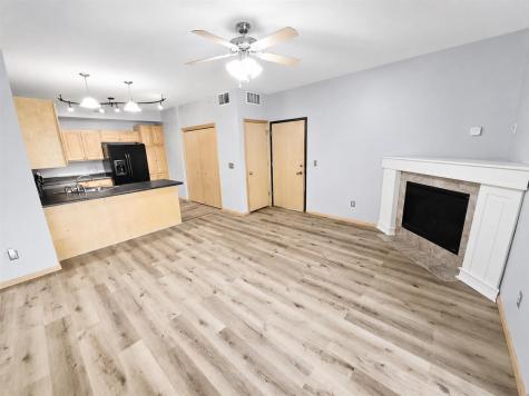 1092 Walnut Avenue Riverside IA 52327
