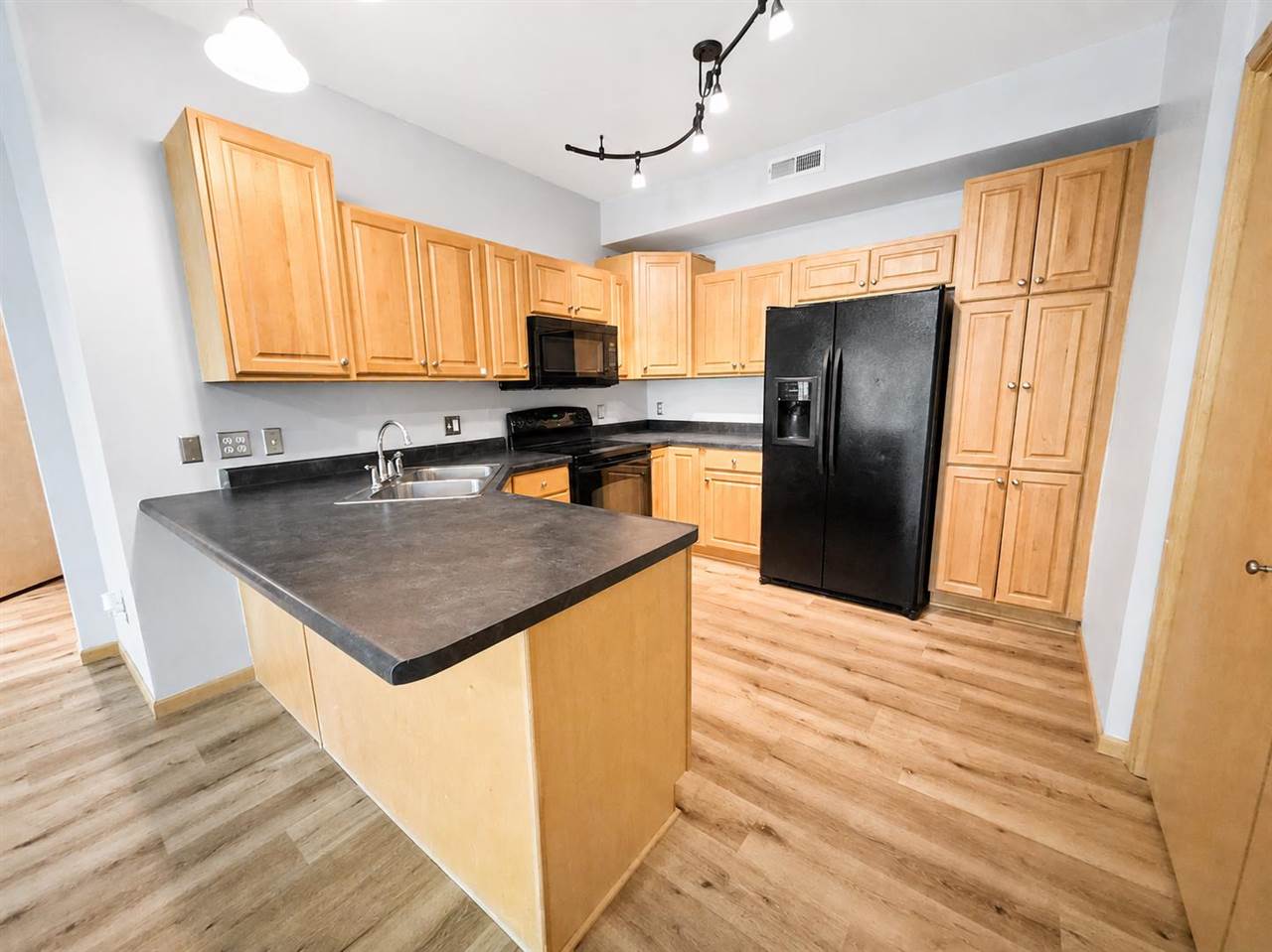 1092 Walnut Avenue Riverside IA 52327