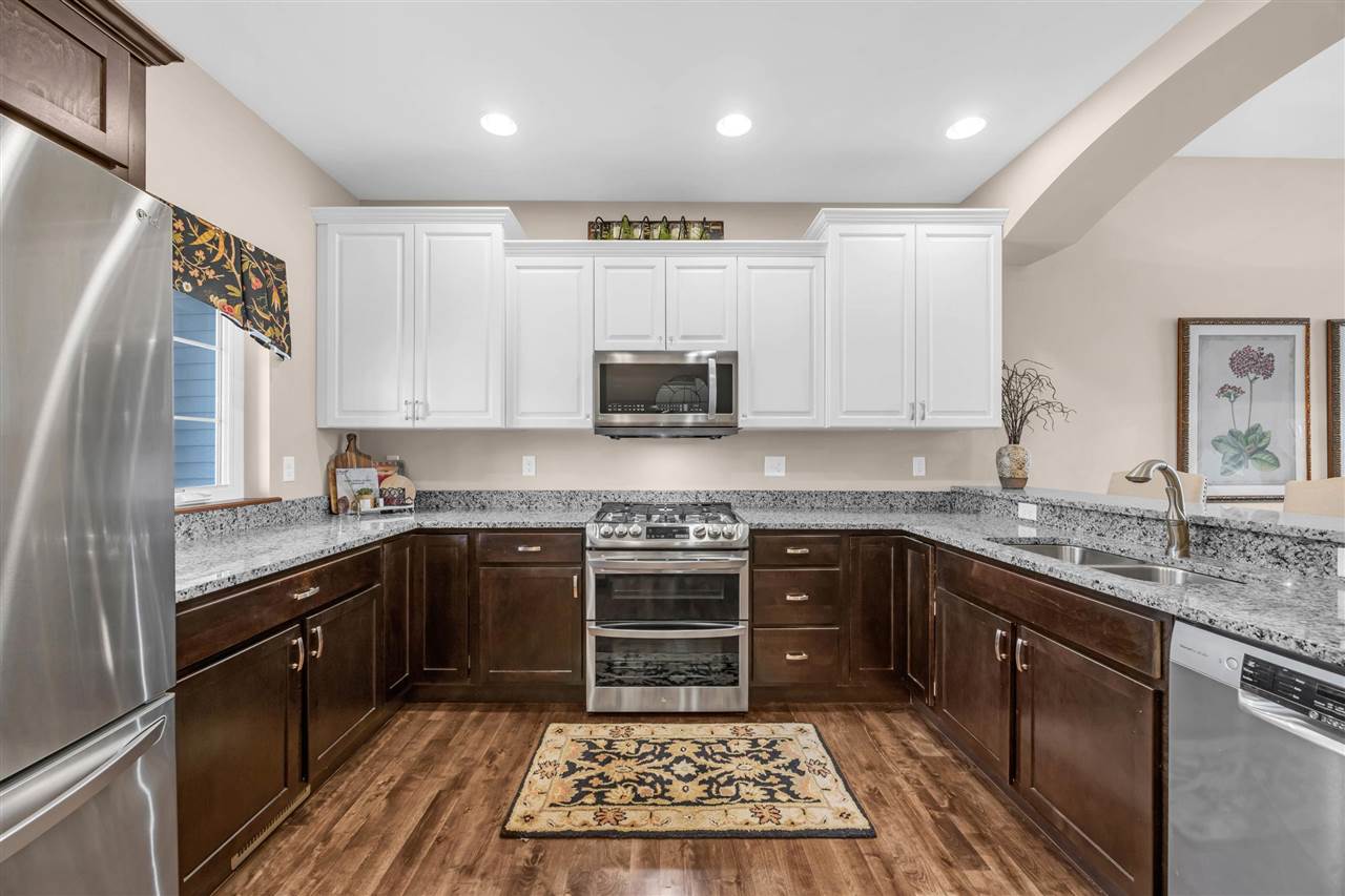 1540 Cedar Vista Lane North Liberty IA 52317
