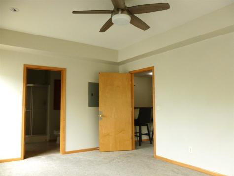 470 N 1st Avenue Iowa City IA 52245-0000