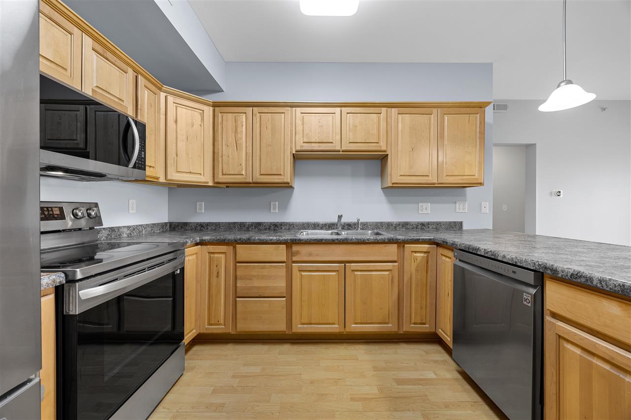 1092 Walnut Avenue Riverside IA 52327