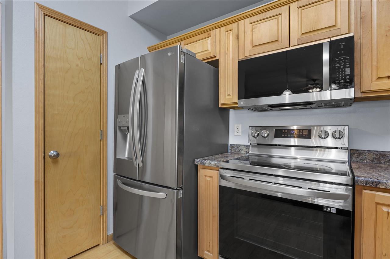 1092 Walnut Avenue Riverside IA 52327