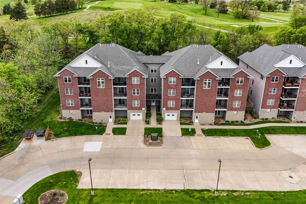 1092 Walnut Avenue Riverside IA 52327