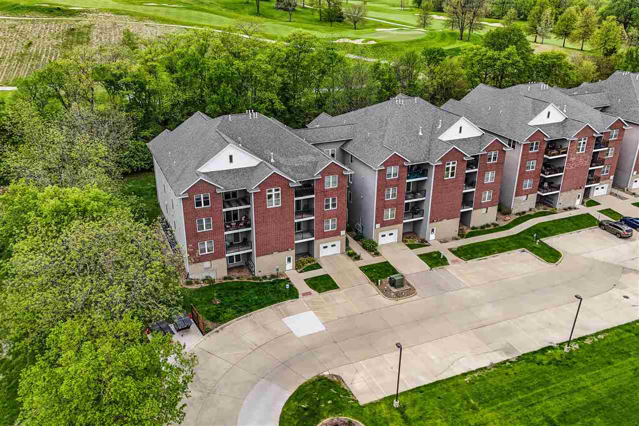 1092 Walnut Avenue Riverside IA 52327