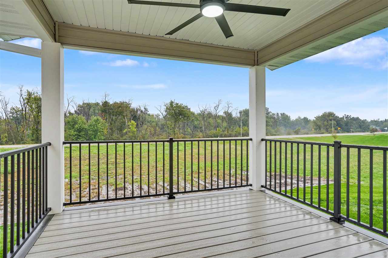 922 Oak Drive Palo IA 52324