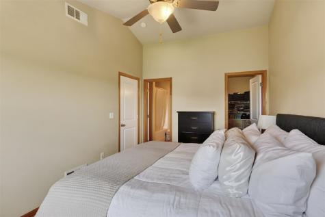 420 Glenmoor Place North Liberty IA 52317