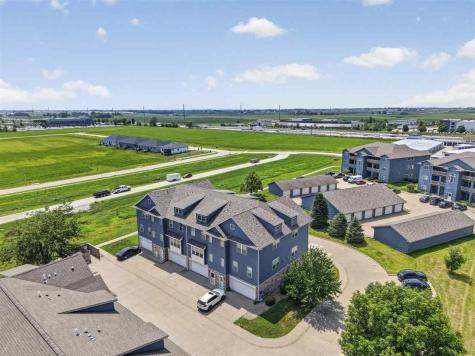 420 Glenmoor Place North Liberty IA 52317