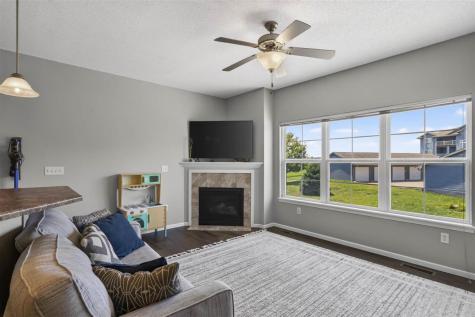 420 Glenmoor Place North Liberty IA 52317
