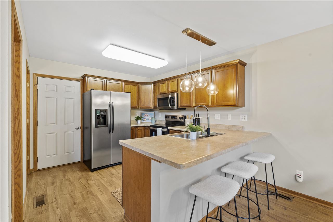 1813 12th Avenue Coralville IA 52241