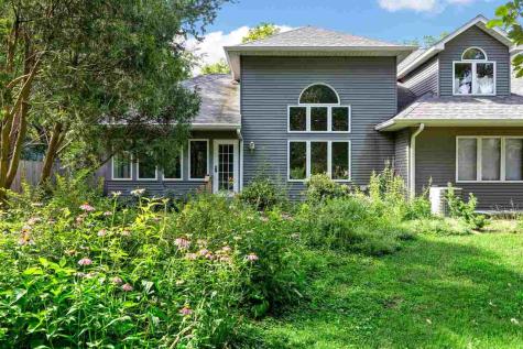 1018 Marcy Street Iowa City IA 52240