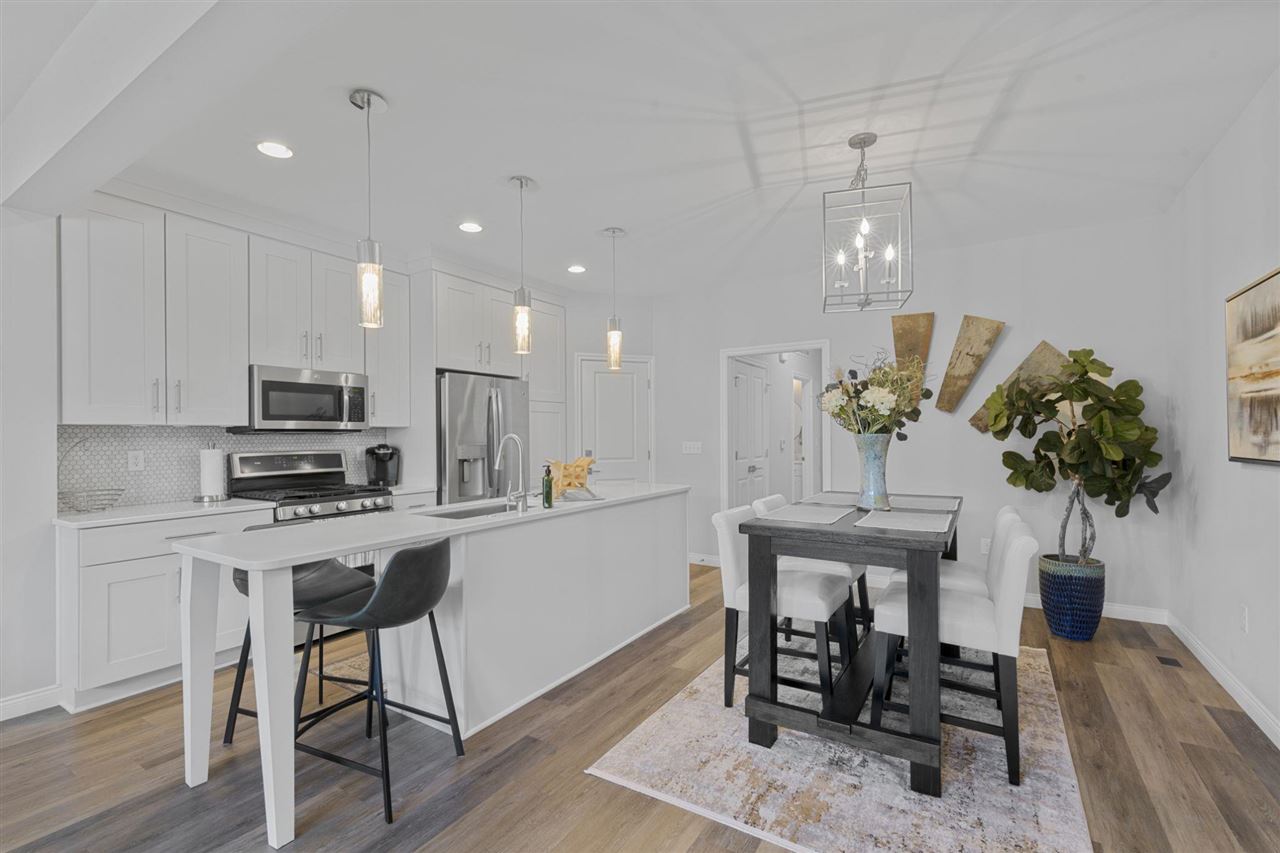 1745 Foster Road Iowa City IA 52245