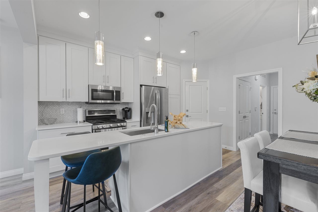 1745 Foster Road Iowa City IA 52245