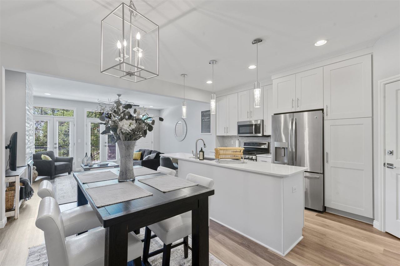 1745 Foster Road Iowa City IA 52245