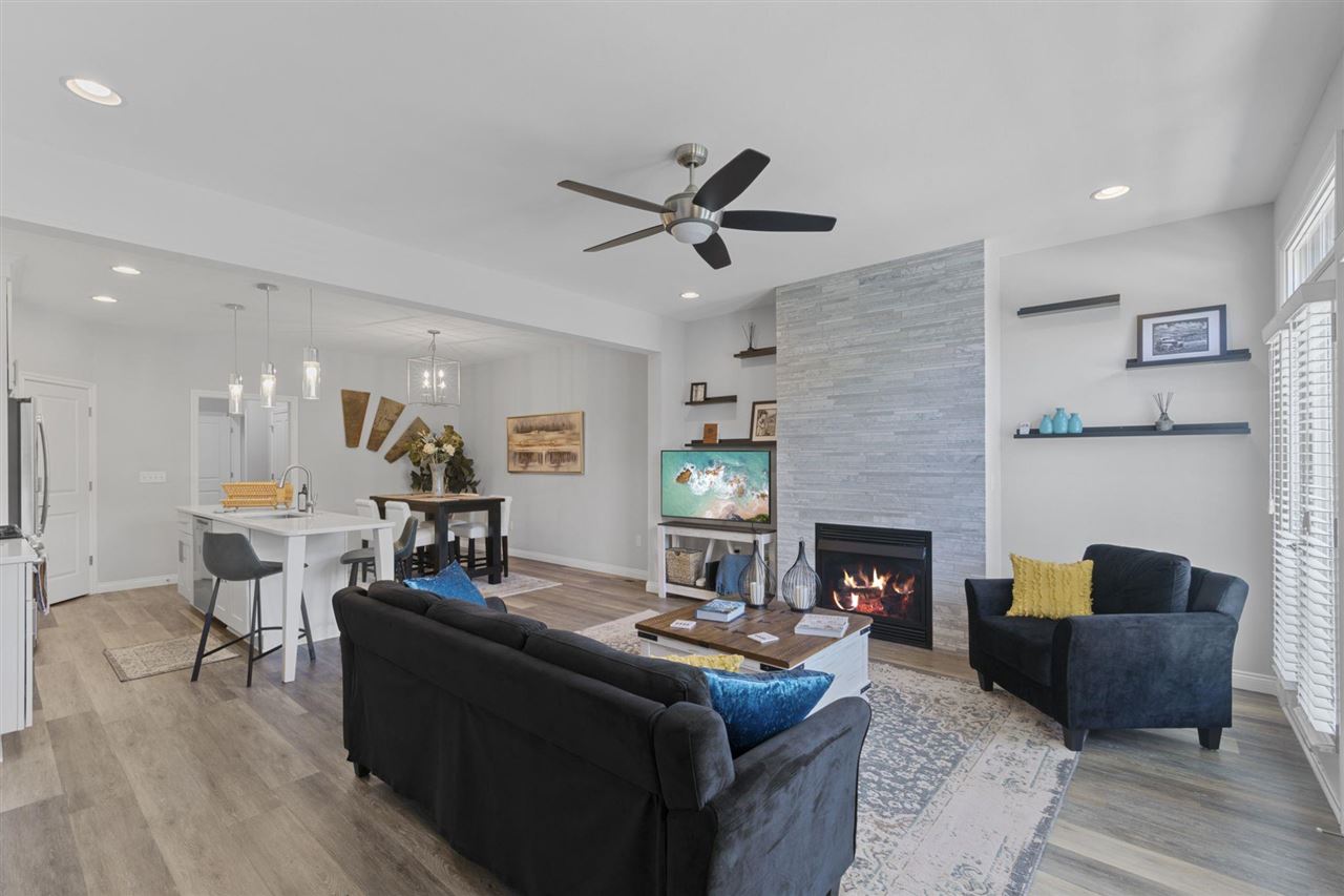 1745 Foster Road Iowa City IA 52245