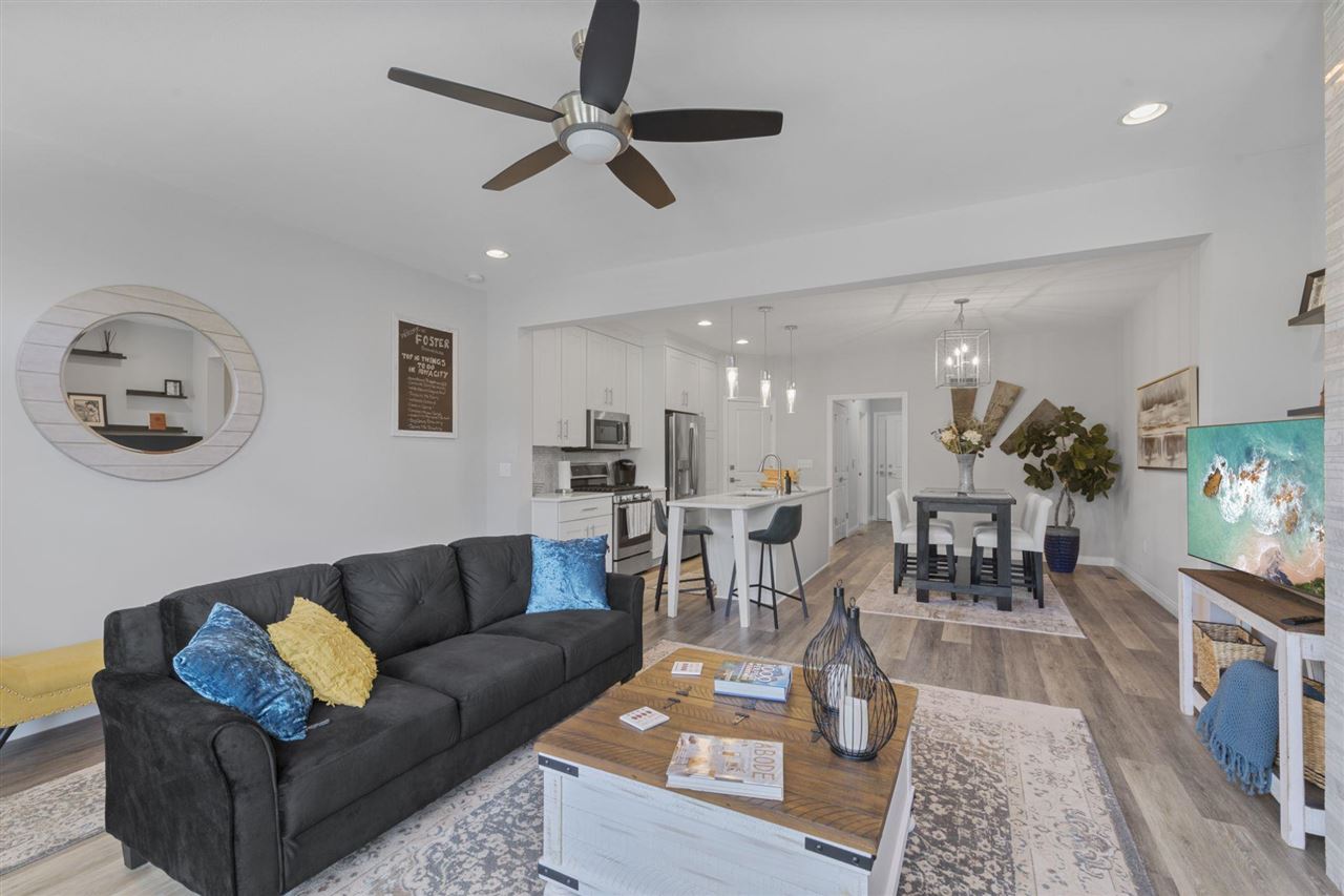 1745 Foster Road Iowa City IA 52245
