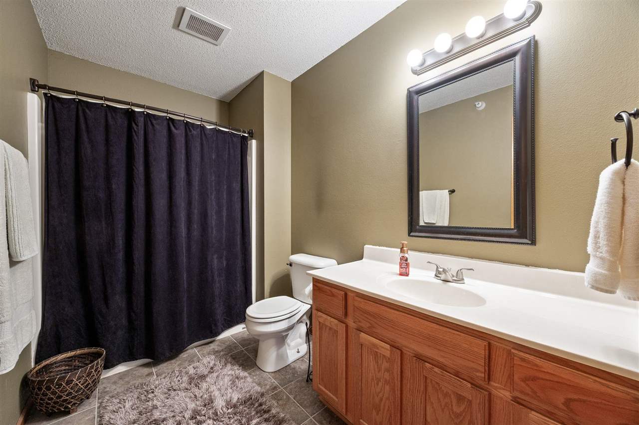 1020 240th Street NE North Liberty IA 52317