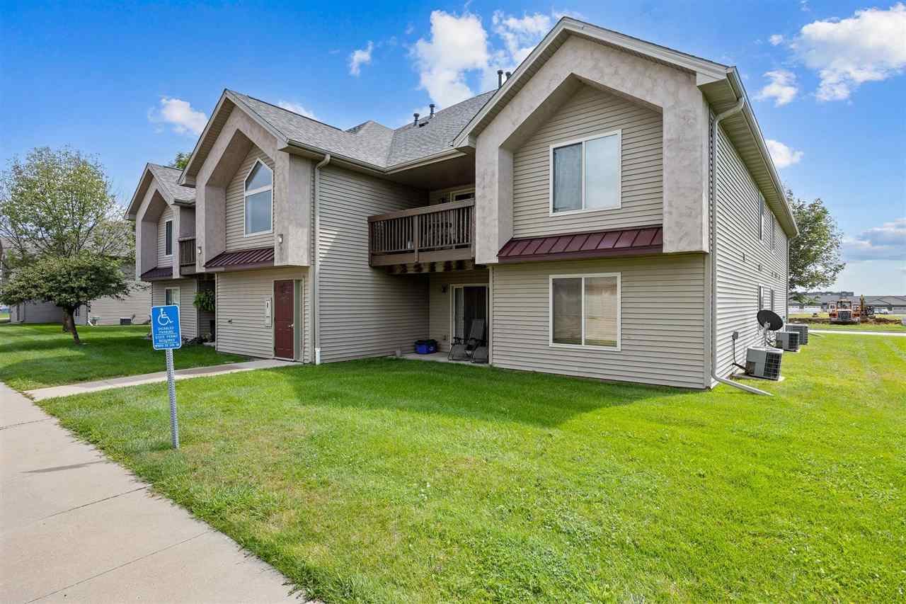 1020 240th Street NE North Liberty IA 52317