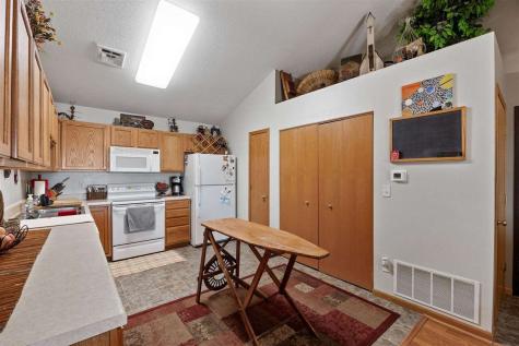 1020 240th Street NE North Liberty IA 52317