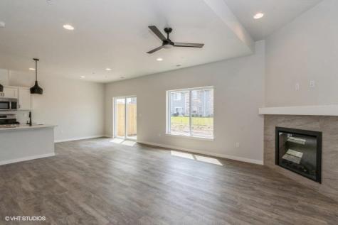 2235 Eversull Lane North Liberty IA 52317