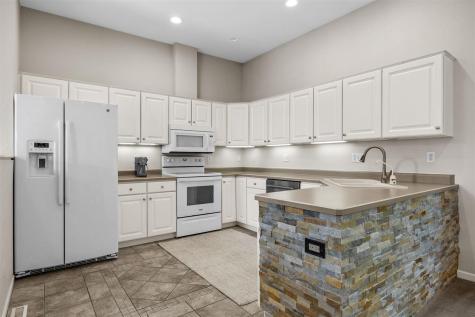 265 Holiday Road Coralville IA 52241
